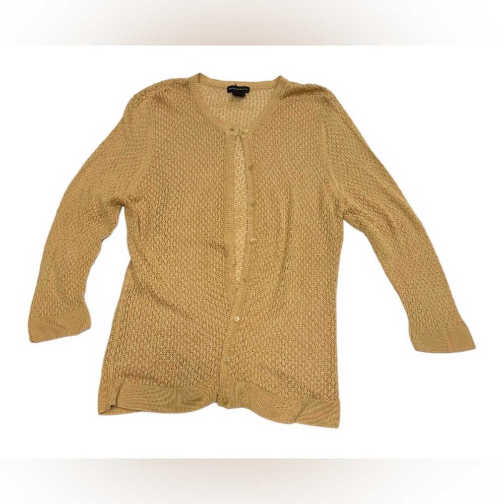 Grade Danelewis tan colored size large 100% rayon button up cardigan.
